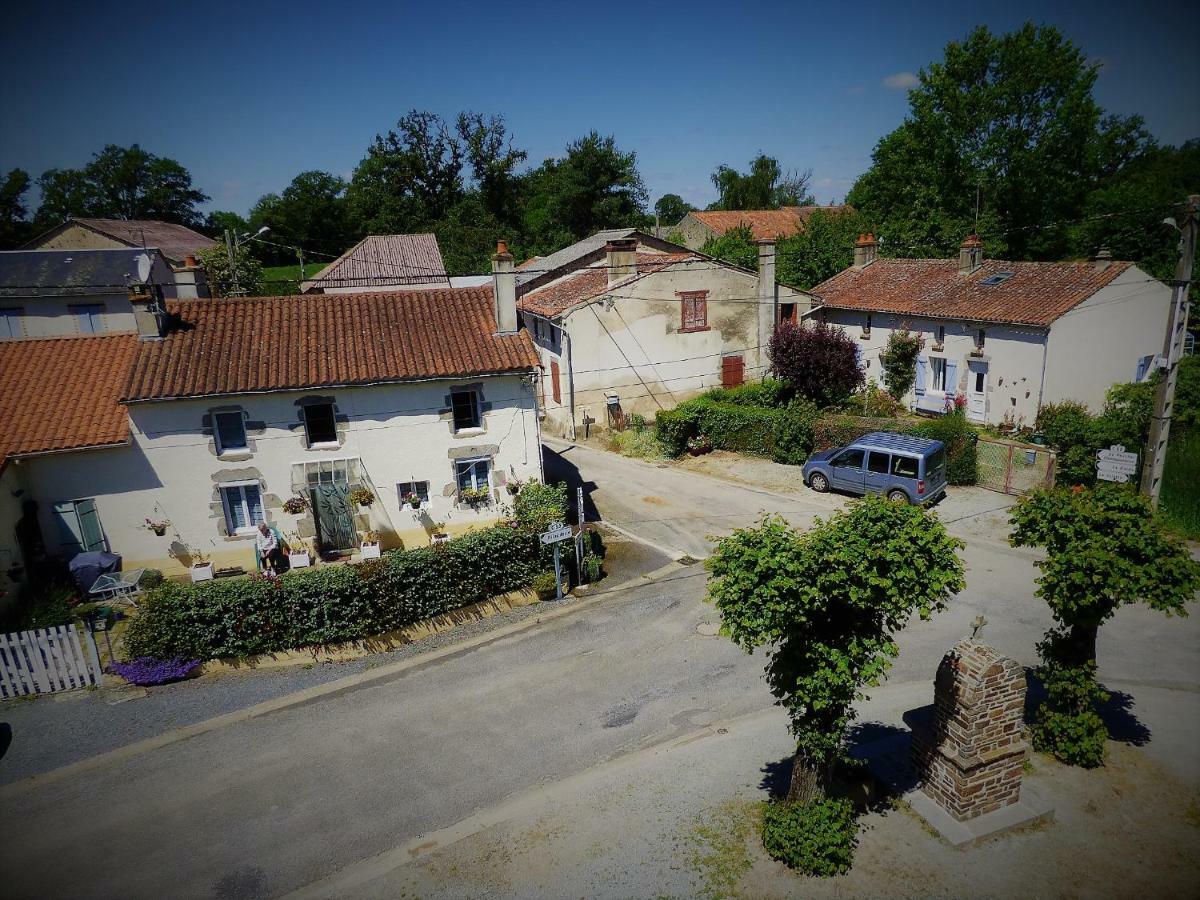 Le Dorat L'Ancien Presbytere Chambres D'Hote Ou Gite מראה חיצוני תמונה